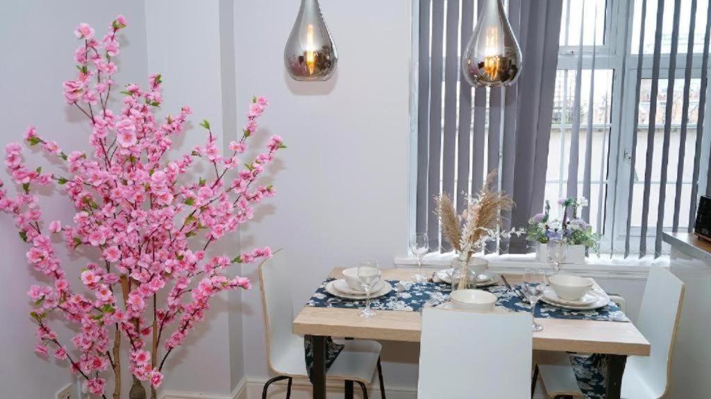 Beautiful Apartment In Sussex Gardens Лондон Екстериор снимка